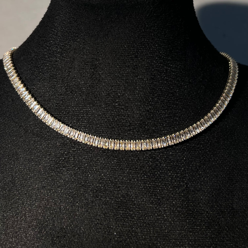 Athena thin Necklace