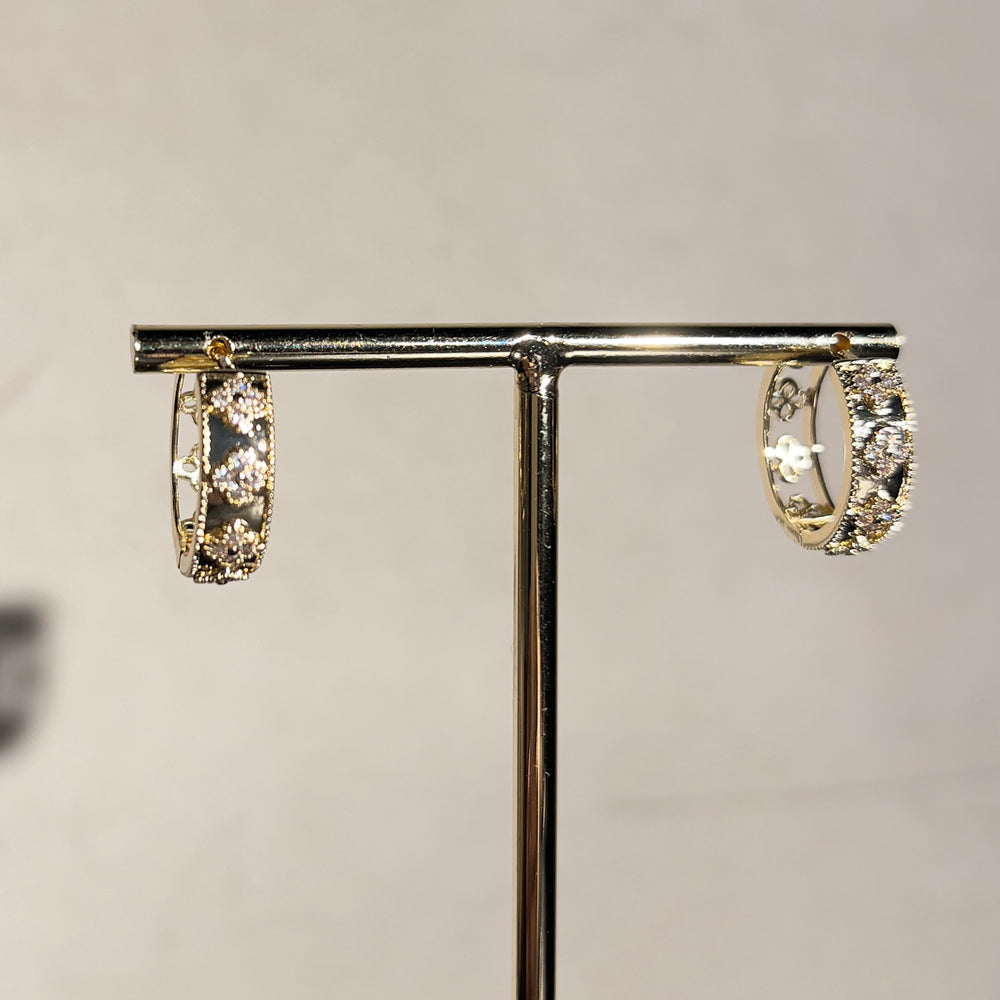 Ozu Earrings