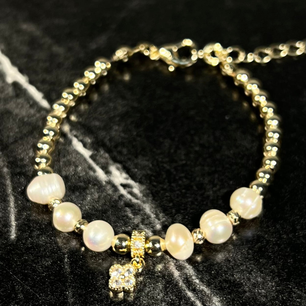 Pearle Bracelet