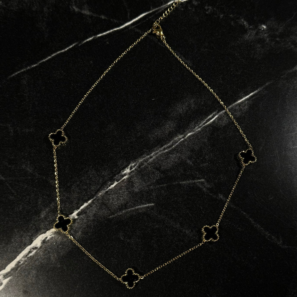 FK0222 Kleine steentjes zwart - Hera Jewellery