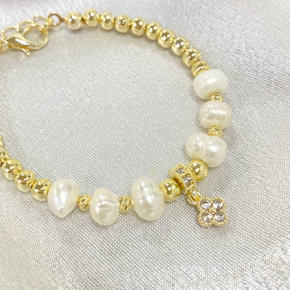 Pearle Bracelet